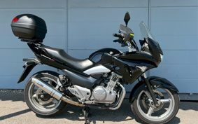 SUZUKI GSR250 GJ55D