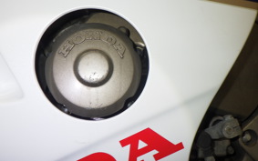 HONDA CBR250R GEN 2 2013 MC19