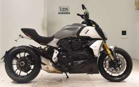DUCATI DIAVEL 1260 S