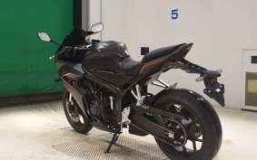 HONDA CBR650R E-Clutch 2024 RH17