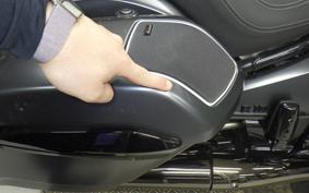 BMW R18B 2025