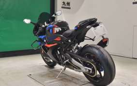 BMW M1000RR 2026