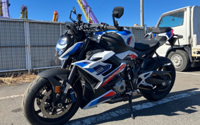 BMW M1000R 2023 0E81