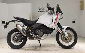 DUCATI DESSERT X 2024