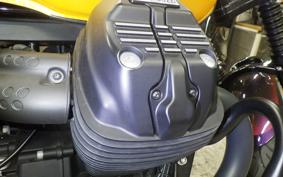 MOTO GUZZI V7 STONE 3 2021