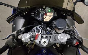 YAMAHA YZF-R1 RN23