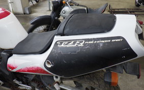 YAMAHA TZR250 R 3XV