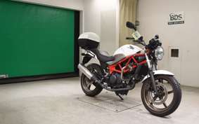 HONDA VTR 250 Gen. 2 2015 MC33