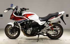 HONDA CB1300SB SUPER BOLDOR 2014 SC54