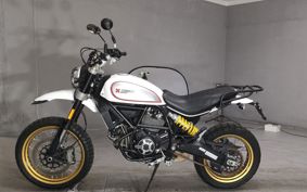 DUCATI SCRAMBLER DESERT SU RED 2017 KB01JA