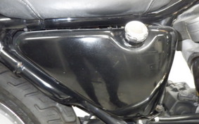 HARLEY XL883C 2001
