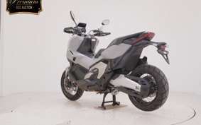 HONDA X-ADV 750 2018 RH21