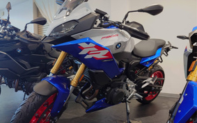 BMW F900XR 2025 0R01