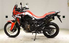 HONDA CRF1000L AFRICA TWIN 2017 SD04