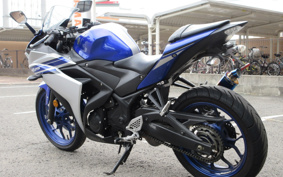 YAMAHA YZF-R25 RG10J