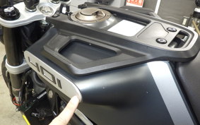 HUSQVARNA SVARTPILEN 401 2021