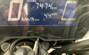 HONDA CB250R MC52