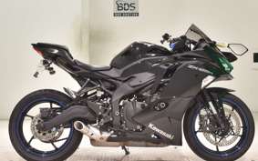 KAWASAKI ZX-25R 2024 ZX250E