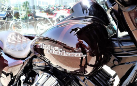 HARLEY FLHX 2011 KB4