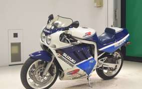 SUZUKI GSX-R750 Gen.2 1988 GR77C