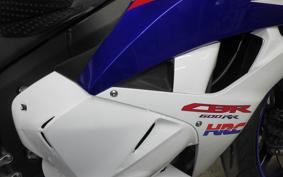 HONDA CBR600RR 2011