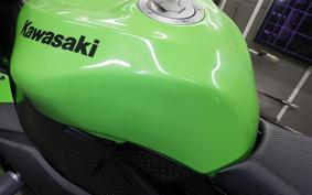 KAWASAKI ZX 10 NINJA R 2010