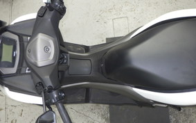 YAMAHA N-MAX 155 2022 SG66J