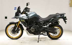 SUZUKI Vｽﾄﾛｰﾑ800DE 2024