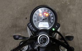 TRIUMPH STREET SCRAMBLER DAD78G