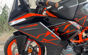 KTM 125 RC JYA40