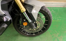 HONDA X-ADV 750 2023 RH10