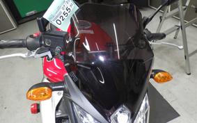 YAMAHA XJ6 N 2011