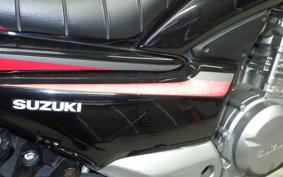 SUZUKI GSR250 2015