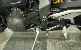 TRIUMPH STREET TRIPLE RS 2021