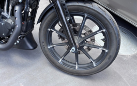 HARLEY XL883N 2018 LE2