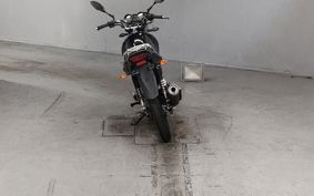 YAMAHA YBR125 RE05