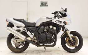 YAMAHA FZ400 4YR