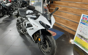 TRIUMPH DAYTONA 660 2024 LGL23U