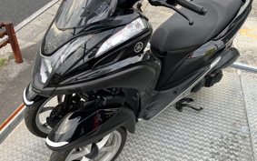 YAMAHA TRICITY 125