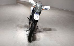 SUZUKI DJEBEL250XC SJ45A