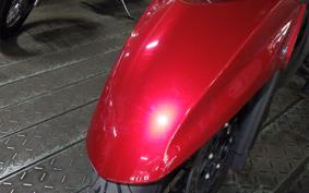 SUZUKI GSR250