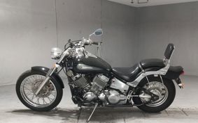 YAMAHA DRAGSTAR 400 2002 VH01J