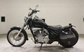 SUZUKI INTRUDER 250 LC VJ51A