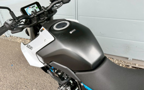 SUZUKI GSX-8S 2023 EM1AA