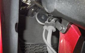 HONDA NM4 VULTUS -02 2017 RC82