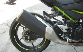 KAWASAKI Z400 2023 EX400L