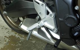 HONDA CB650R E-Clutch 2026 RH17