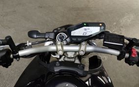 YAMAHA MT-09 RN34J