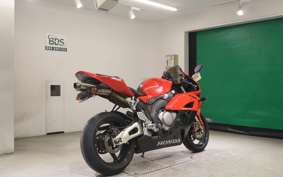 HONDA CBR1000RR 2005 SC57