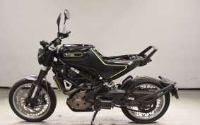 HUSQVARNA SVARTPILEN 401 2018